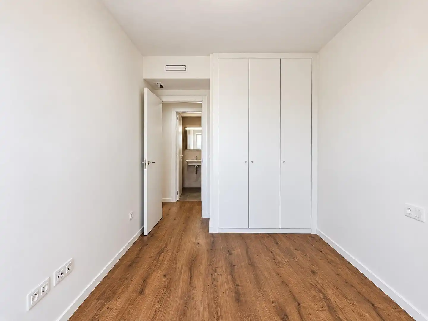Wohnung zur Miete in Valencia mit Terrasse und Abstellraum