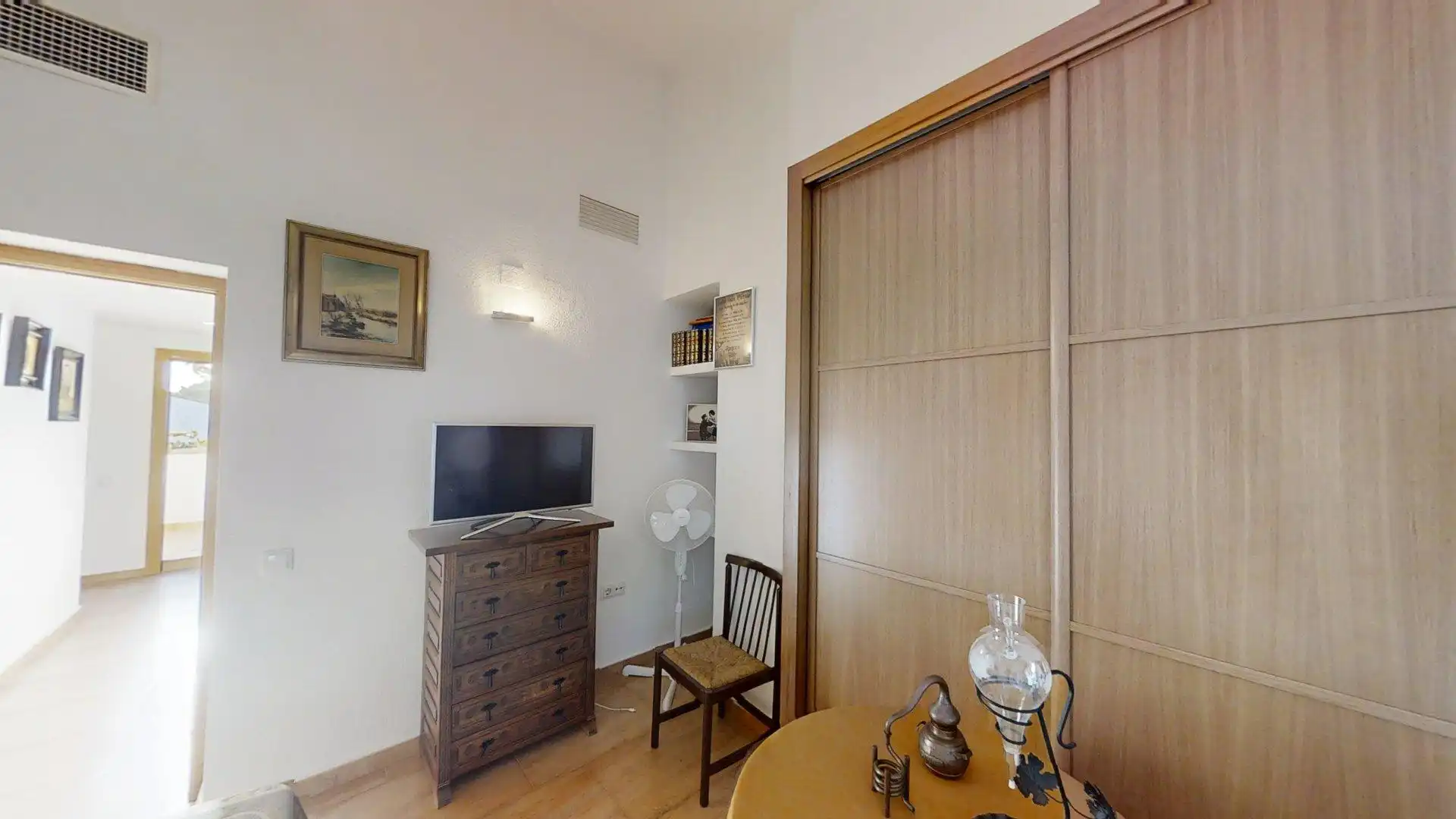 Sala d'estar de Casa o xalet en venda en L'Eliana amb Aire condicionat, Calefacció i Jardí privat