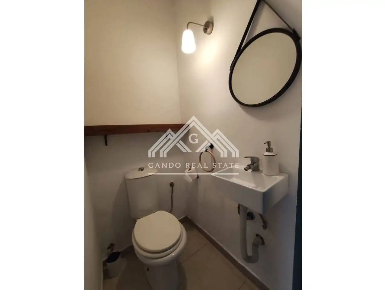 Bathroom of Houses for rent in Sevilla  with Terrace and Furnished