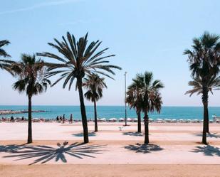 Exterior view of Flat for sale in  Barcelona Capital  with Air Conditioner, Heating and Terrace