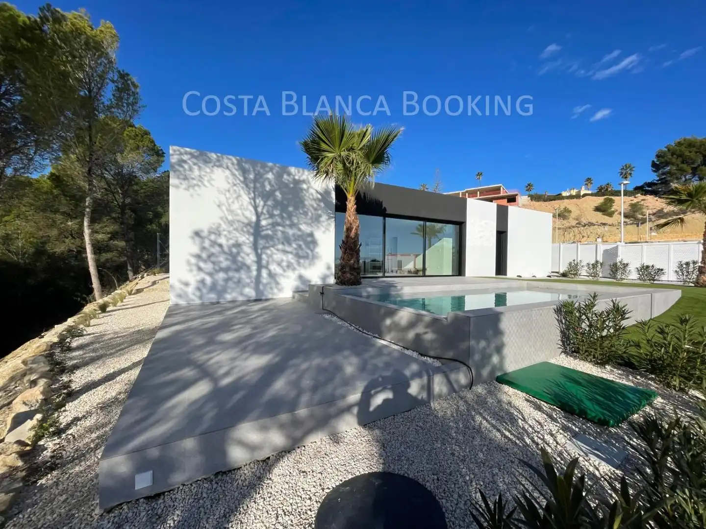 Houses for sale in Escandinavia - Cautivador