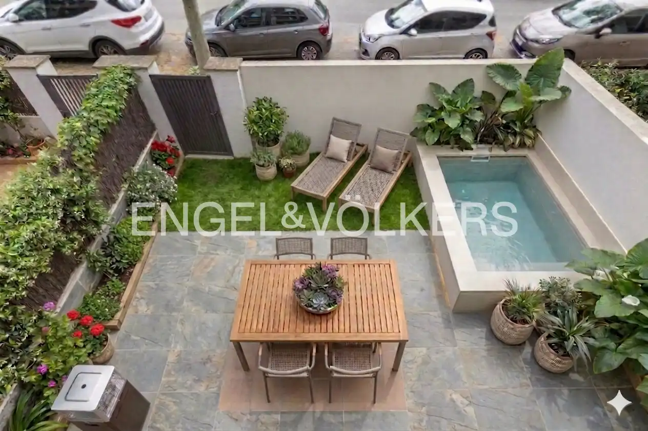 Terrassa de Casa o xalet en venda en Cerdanyola del Vallès amb Aire condicionat, Calefacció i Jardí privat