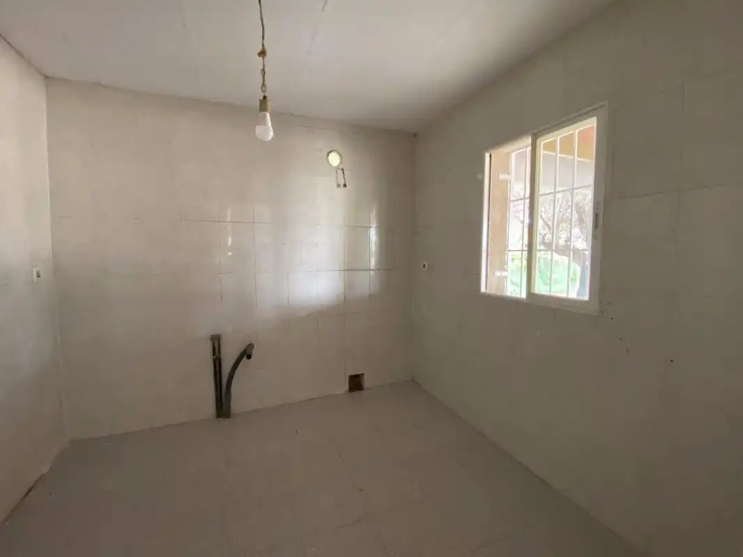 Cuina de Casa o xalet en venda en Elche / Elx amb Calefacció, Jardí privat i Terrassa