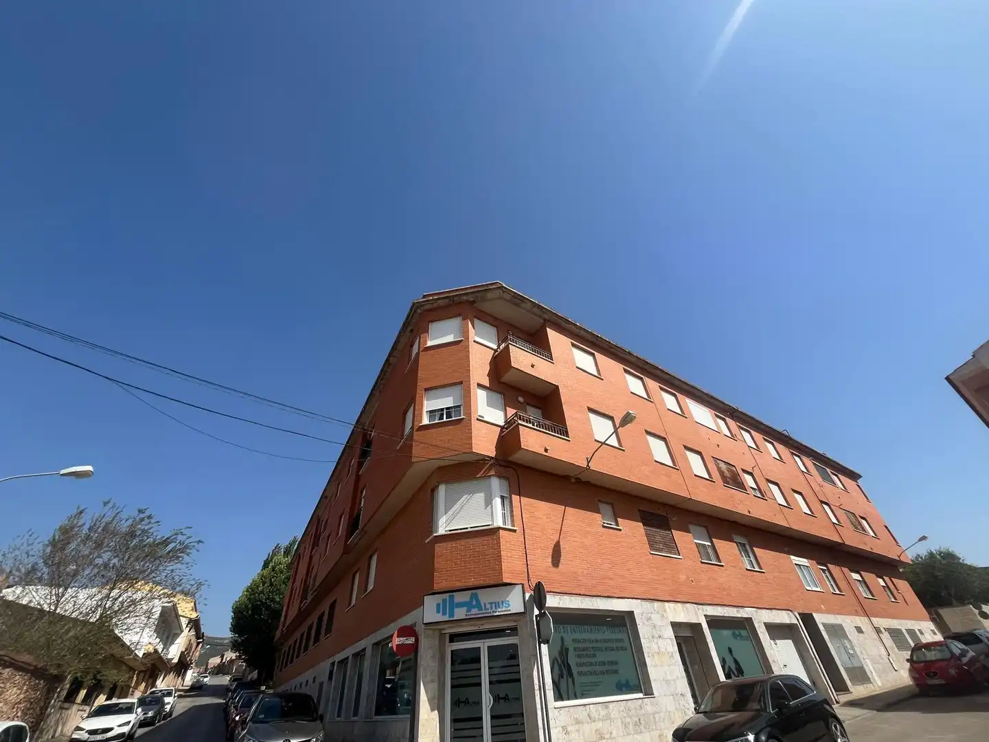 Vista exterior de Planta baja en venta en Villarrubia de los Ojos con Calefacción, Terraza y Amueblado