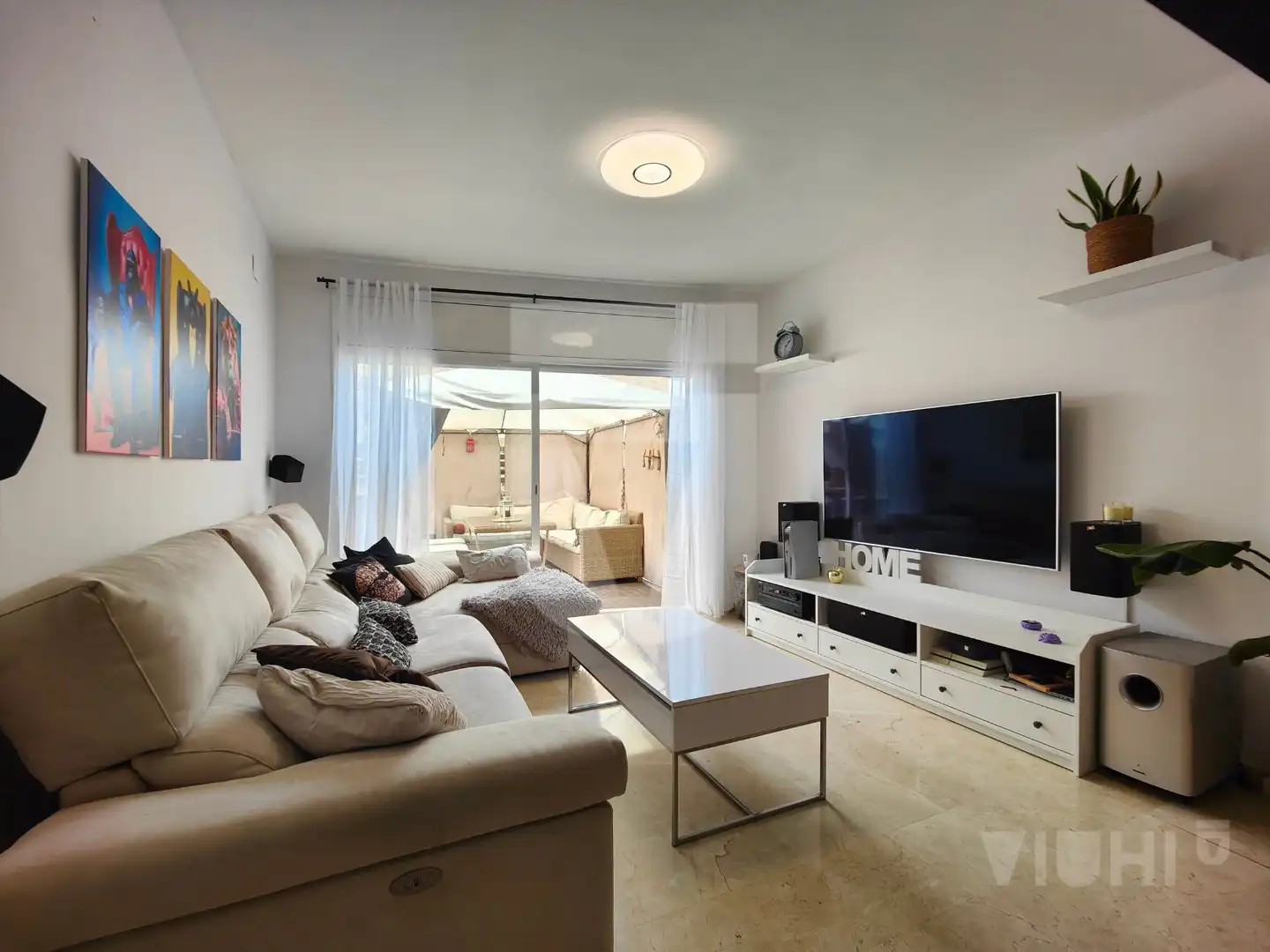 Sala d'estar de Dúplex en venda en Montgat amb Aire condicionat, Calefacció i Jardí privat