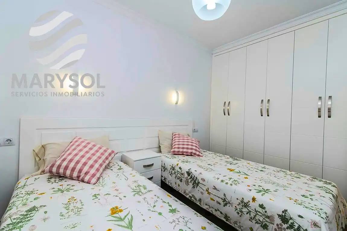 Appartement compact avec piscine à louer à Calle Finlandia 1, imagen 10