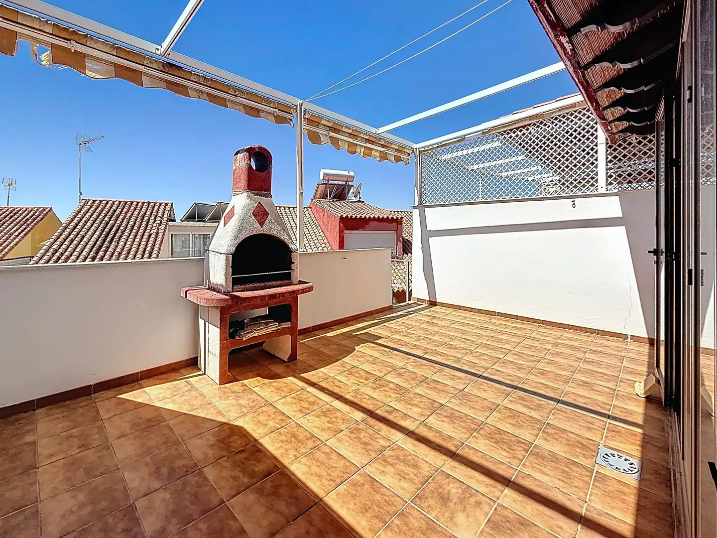 Terrassa de Casa adosada en venda en Fuengirola amb Aire condicionat, Calefacció i Traster