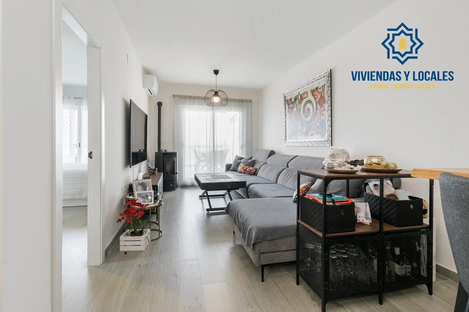 Sala d'estar de Àtic en venda en Jun amb Aire condicionat, Calefacció i Jardí privat