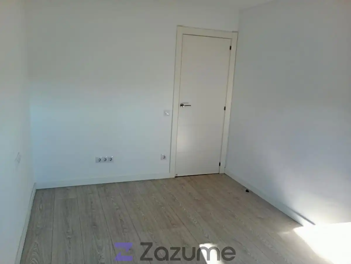 Schlafzimmer von Wohnungen zur Miete in Barcelona mit Klimaanlage, Heizung und Parkett