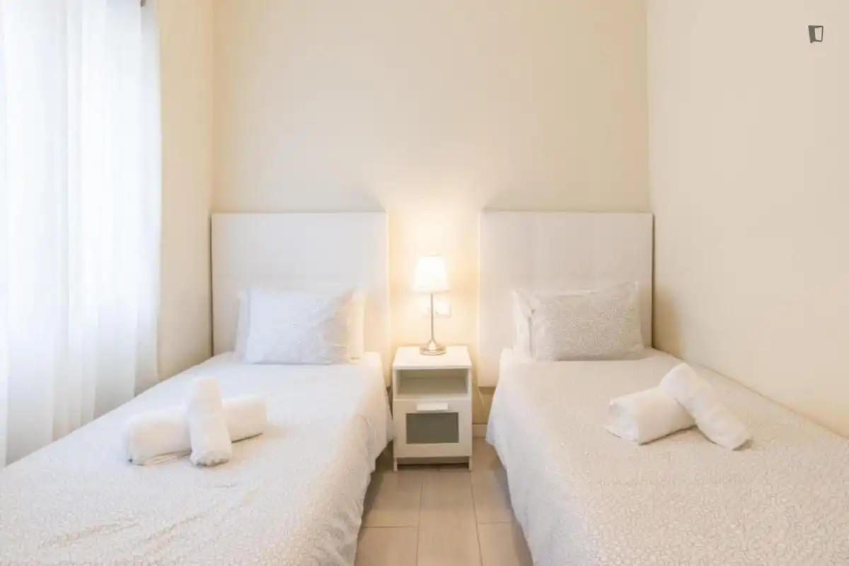 Dormitori de Apartament de lloguer en Málaga amb Aire condicionat, Moblat i Forn