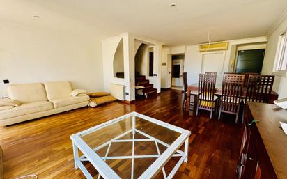 Living room of Single-family semi-detached for sale in Málaga Capital  with Air Conditioner, Private garden and Terrace