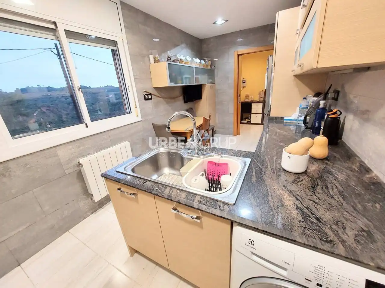 Chalet con jardín en venta en Abrera, imagen 10