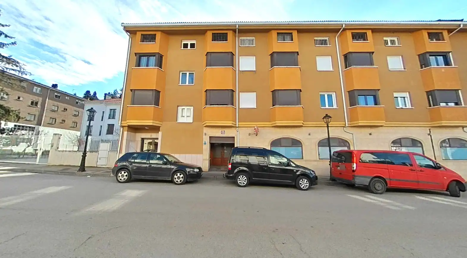 Local comercial en venda a Pradoluengo