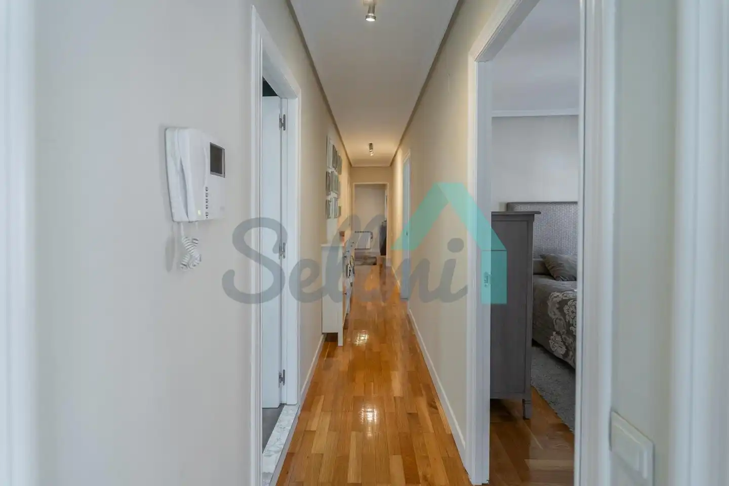 Flat for rent in Oviedo   with Heating, Parquet flooring and Furnished
