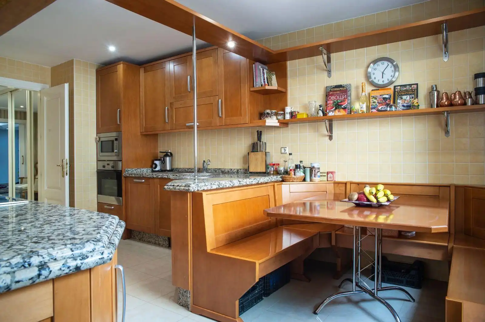 Kitchen of Apartments for rent in Marbella  with Air Conditioner, Private garden and Furnished