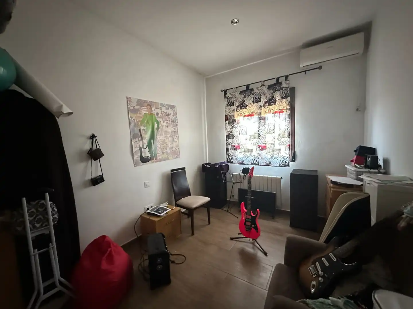 Living room of Houses for sale in Mengabril  with Air Conditioner, Heating and Swimming Pool