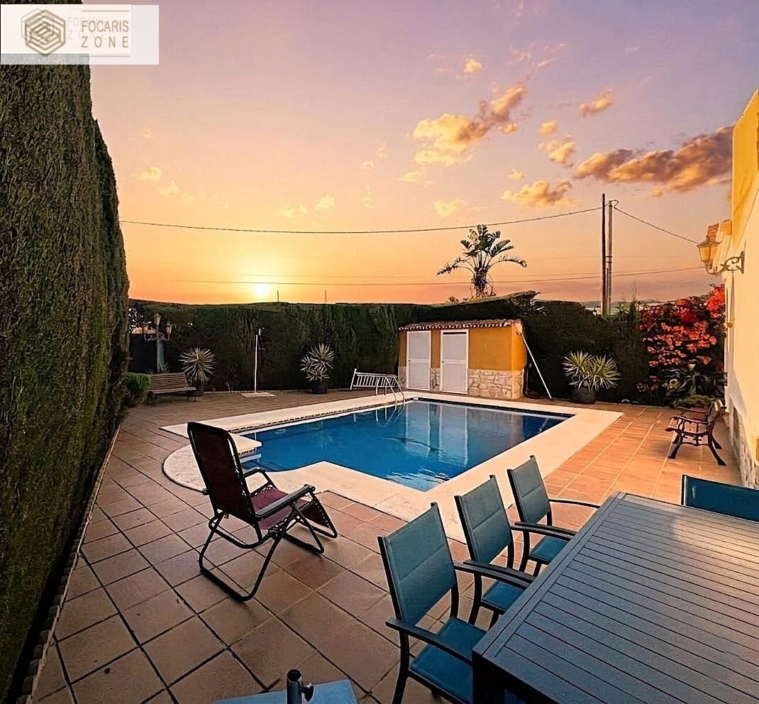 Piscina de Casa o chalet en venta en Rincón de la Victoria con Aire acondicionado, Jardín privado y Terraza