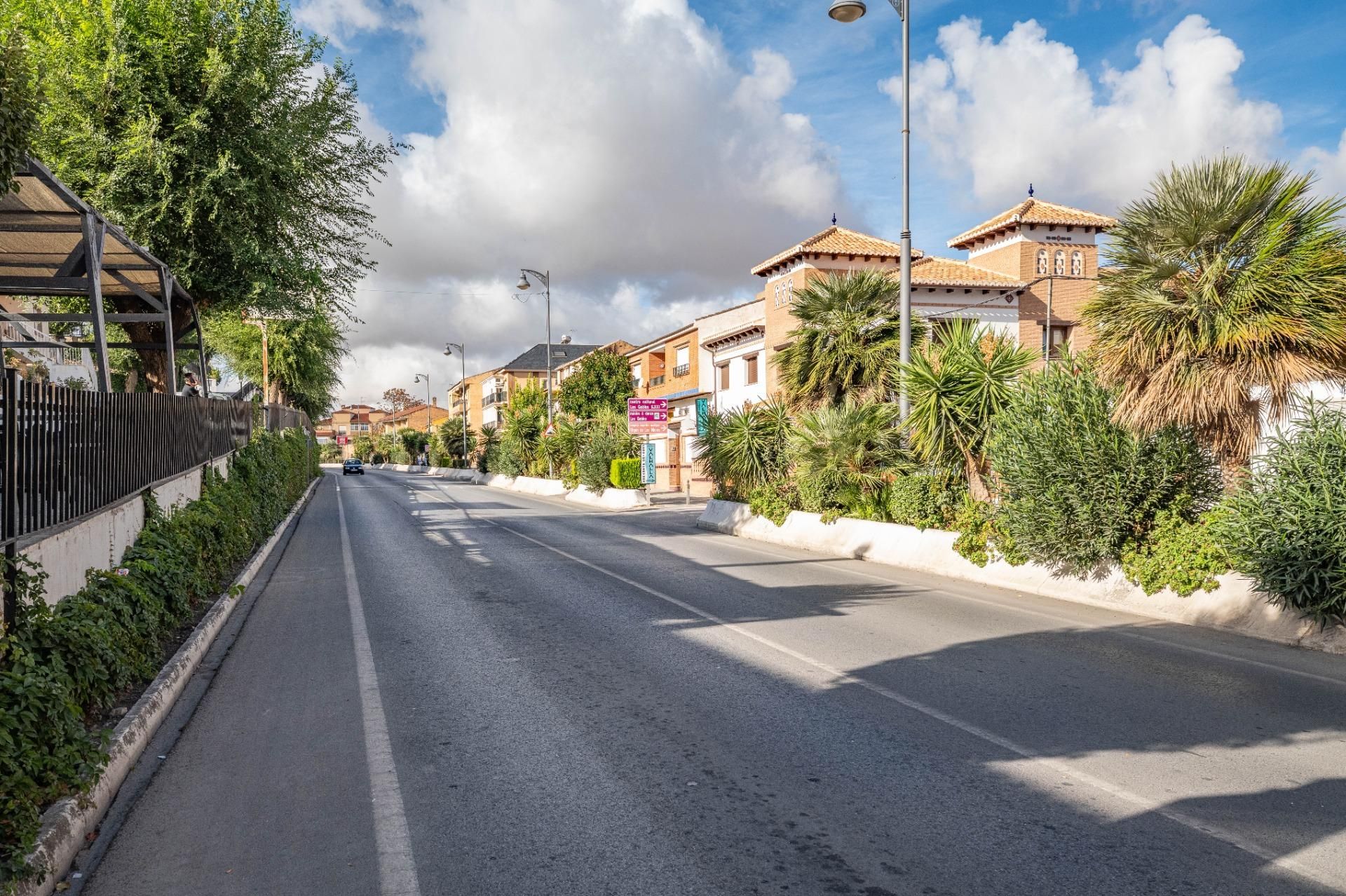 Vista exterior de Local en venta en Las Gabias con Aire acondicionado y Amueblado