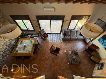 Casa in vendita a Avenida Castillo de Montbuí