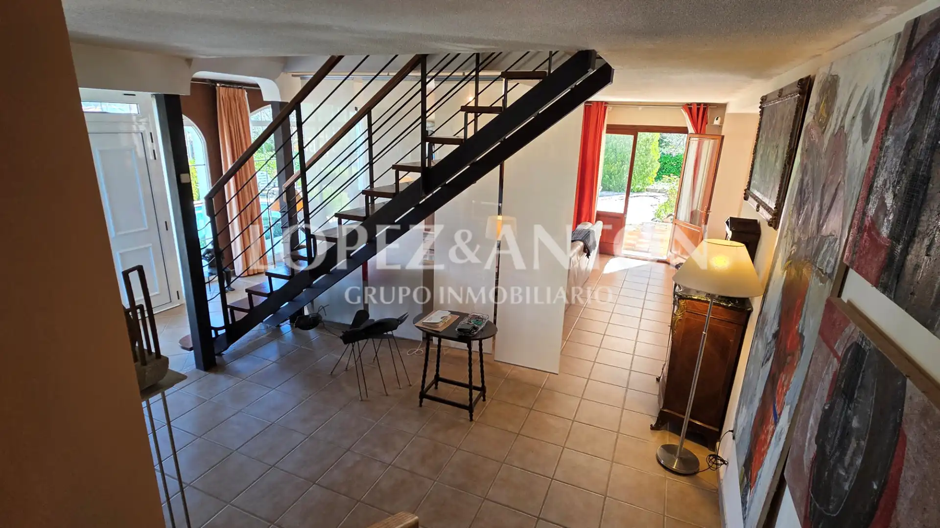 Houses for sale in L'Eliana  with Air Conditioner, Heating and Private garden