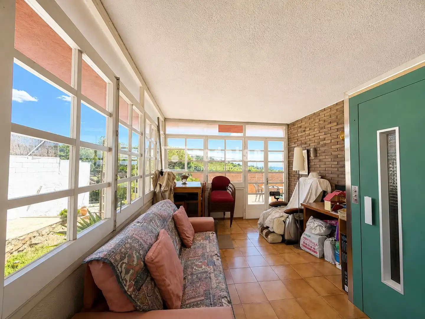 Living room of Houses for sale in Badalona  with Air Conditioner, Heating and Private garden