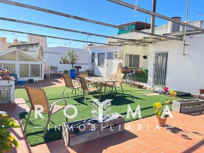 Exterior view of Single-family semi-detached for sale in  Sevilla Capital  with Air Conditioner and Balcony