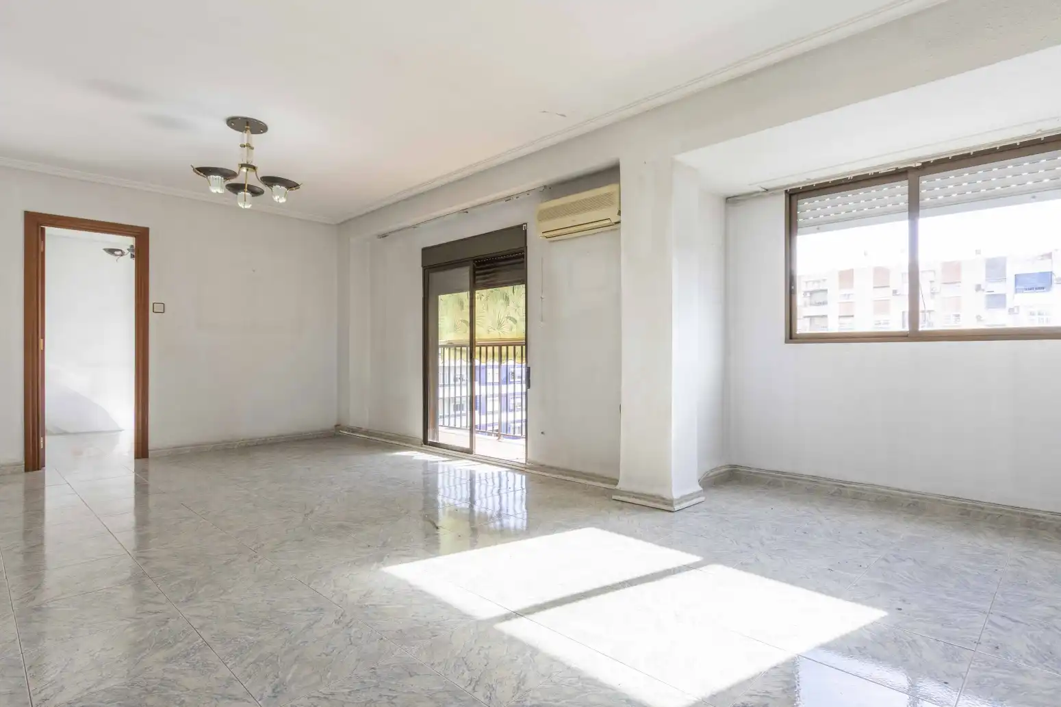 Pis en venda a Aiora