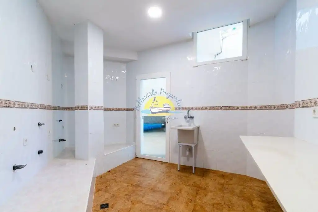 Baño de Casa o chalet en venta en L'Alfàs del Pi con Aire acondicionado, Jardín privado y Terraza