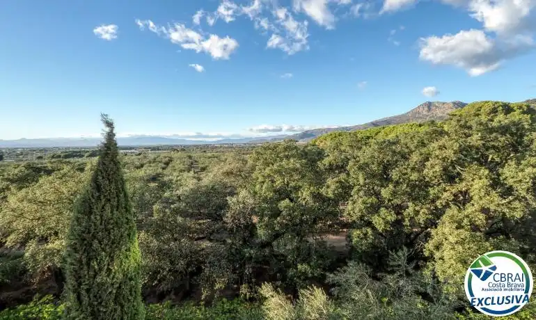 Jardí de Apartament en venda en Roses amb Calefacció, Moblat i Piscina comunitària