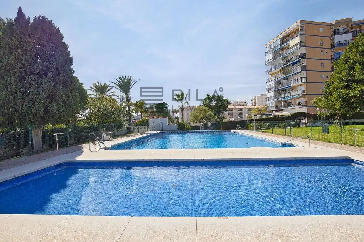 Penthouse mit Pool zum Verkauf in Urb. Mar del Sur