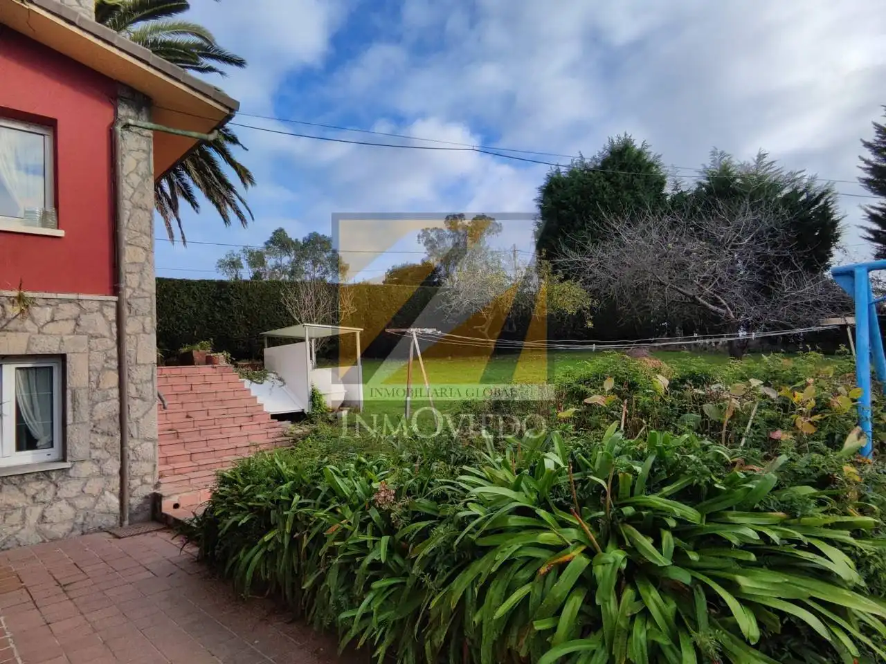 Garden of Houses for sale in Carreño  with Heating, Private garden and Parquet flooring