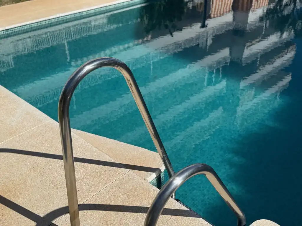 Swimming pool of Apartments for sale in Marbella  with Air Conditioner, Terrace and Furnished