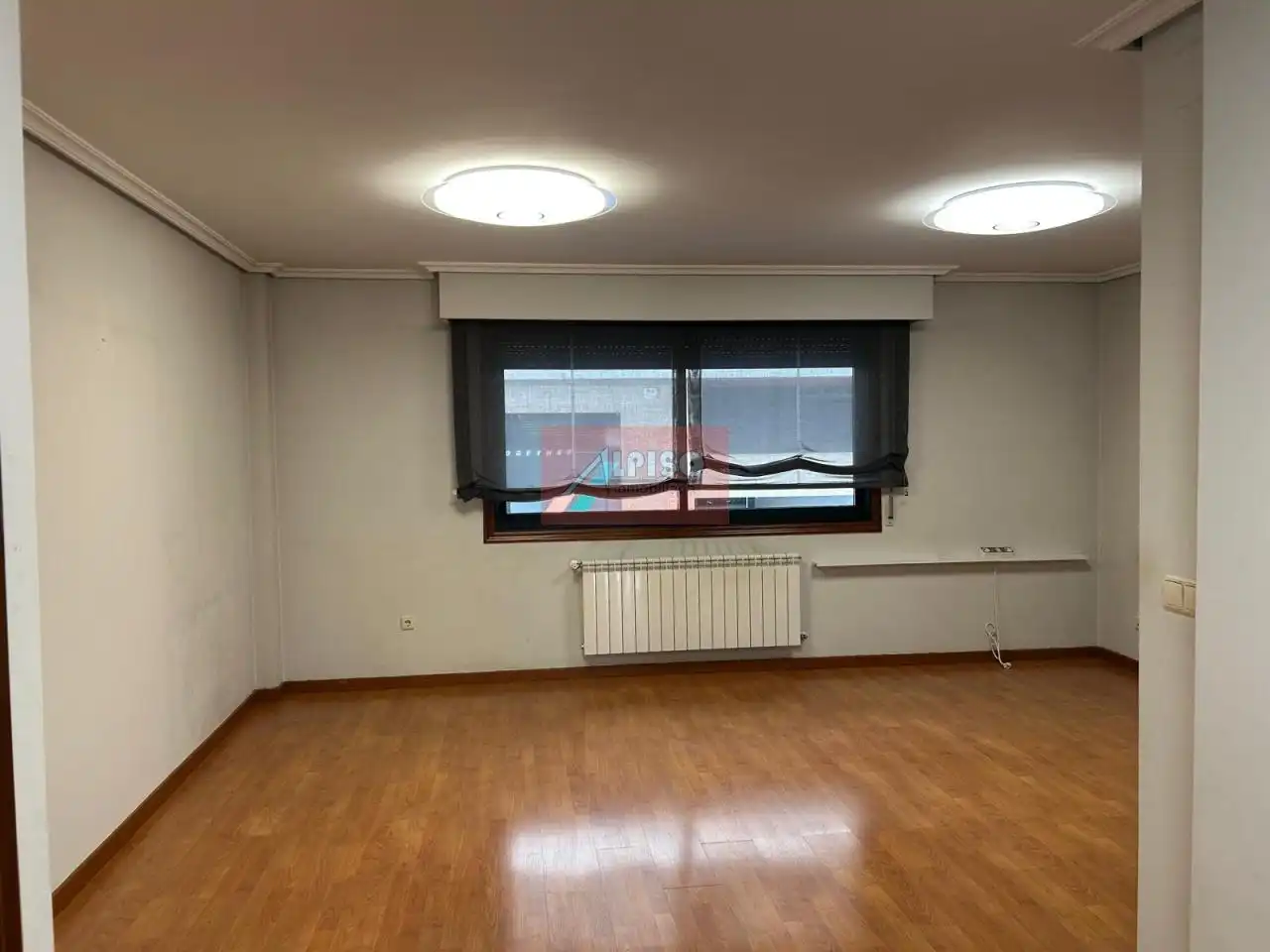Apartament en venda en Ourense Capital  amb Calefacció i Terrassa