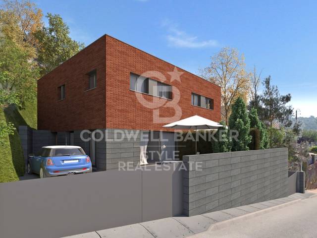 Casa-chalet en Venta en Carrer de Tunisia en Can Parellada