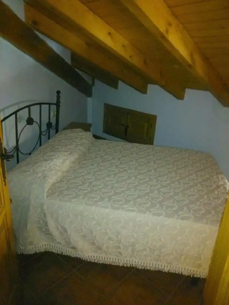 Habitación de Casa o chalet en venta en Garganta la Olla con Aire acondicionado, Calefacción y Jardín privado