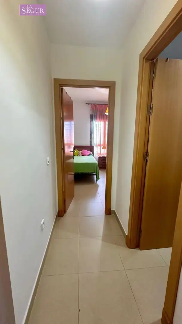 Dormitori de Àtic en venda en Conil de la Frontera amb Aire condicionat, Terrassa i Balcó