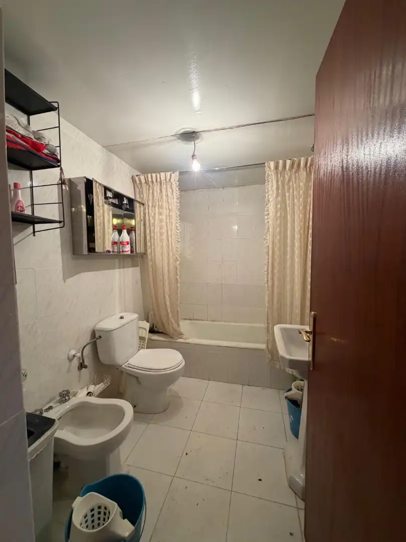 Baño de Finca rústica en venta en Santovenia con Jardín privado y Amueblado