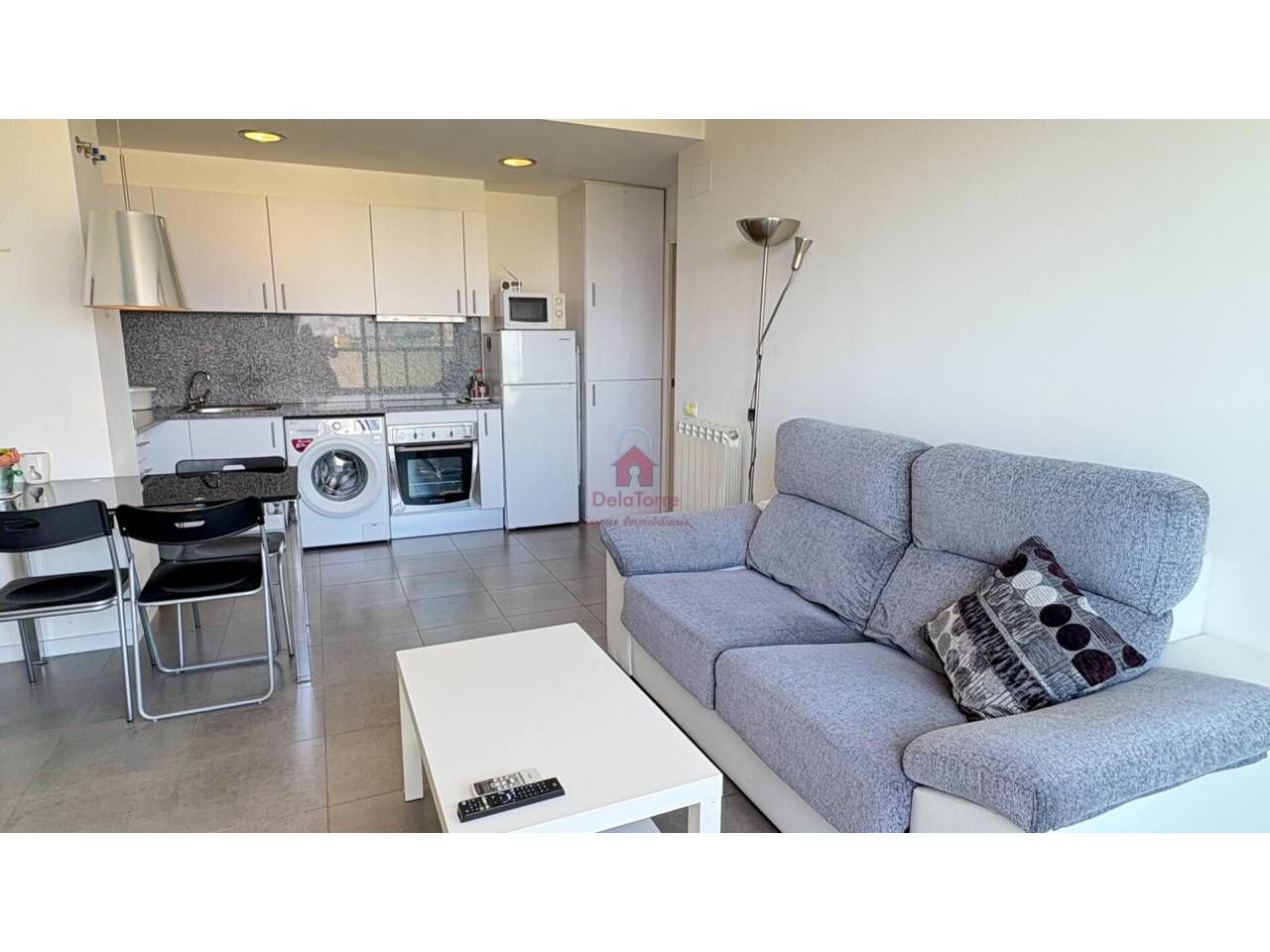 Living room of Flat for sale in Terrassa  with Air Conditioner, Heating and Storage room