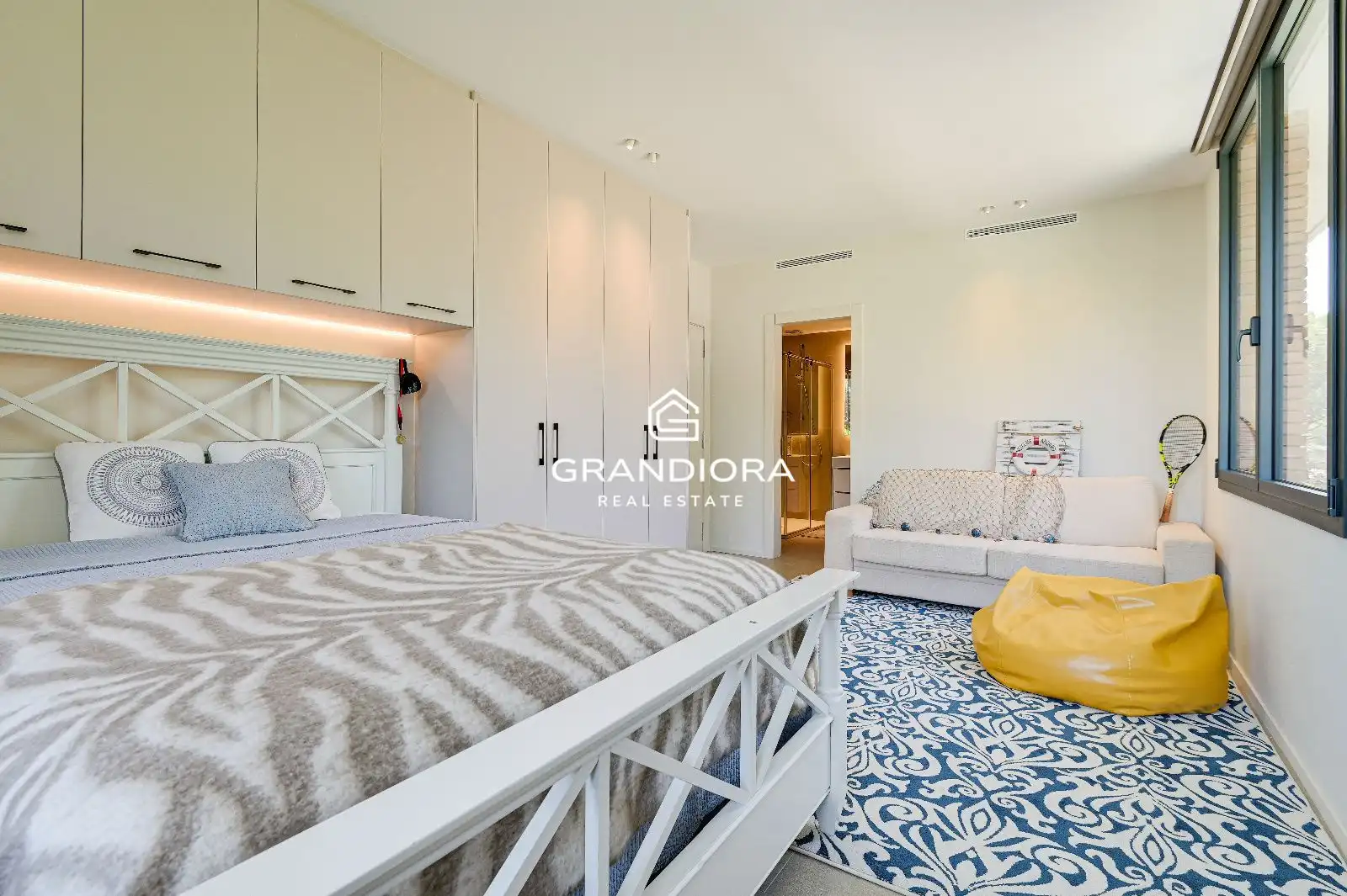 Detached house with pool for sale in Calle de Sant Mateu, imagen 32