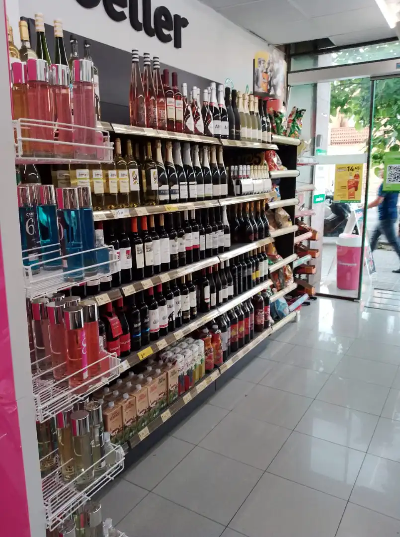 Locale commerciale in cessione a Avinguda de la Concòrdia, imagen 19
