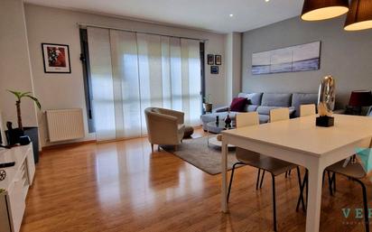 Living room of Flat for sale in San Sebastián de los Reyes  with Air Conditioner, Heating and Storage room