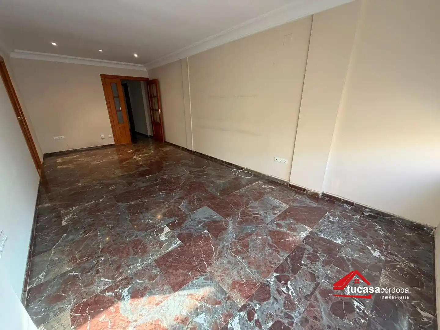 Piso en venta en Córdoba con Aire acondicionado