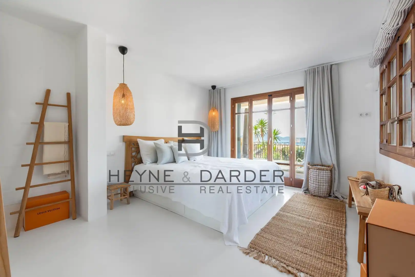 Exterior view of Apartments for sale in Andratx  with Air Conditioner, Heating and Terrace