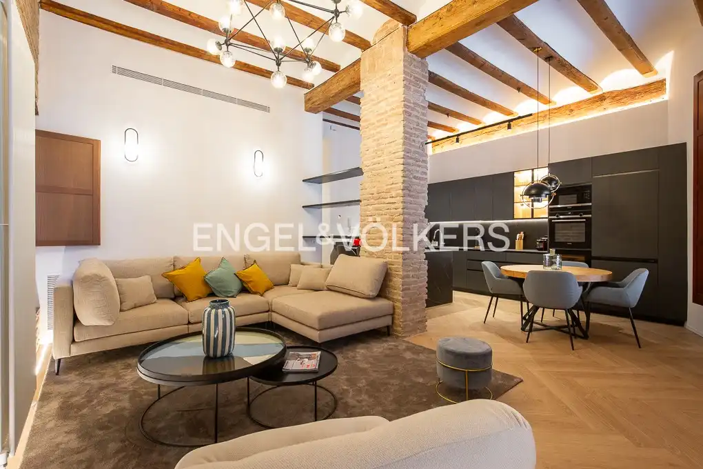 Sala d'estar de Pis de lloguer en Valencia amb Aire condicionat, Calefacció i Parquet
