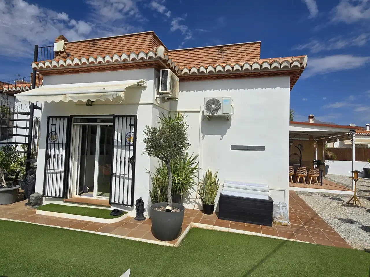 Casa amb piscina en venda a Alcaucín, imagen 4
