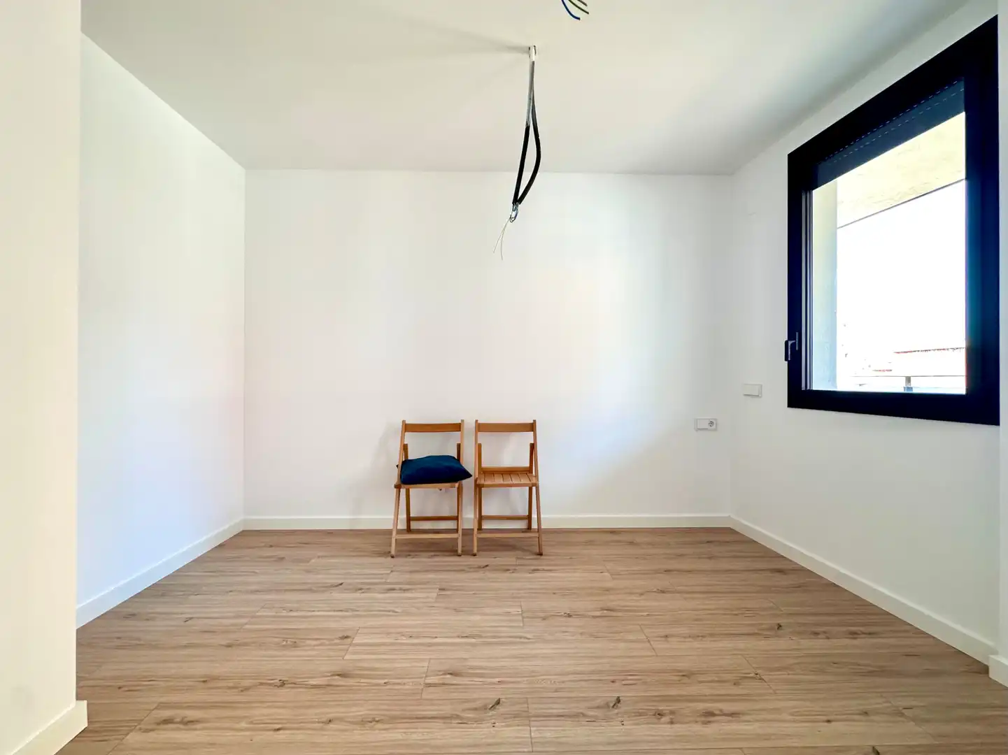 Schlafzimmer von Wohnung zum Verkauf in Badalona mit Klimaanlage, Heizung und Parkett