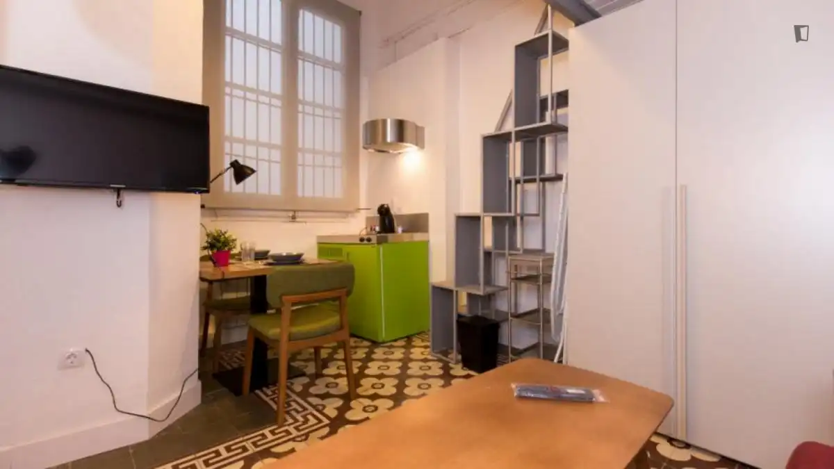 Study for rent in San Matías - Realejo