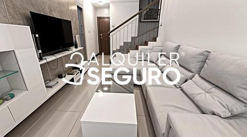 Foto 3 de Piso de alquiler en Chipre, Meco pueblo, Madrid