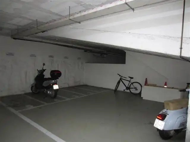 Garage zur Miete in BARCELONA, Eixample Nord