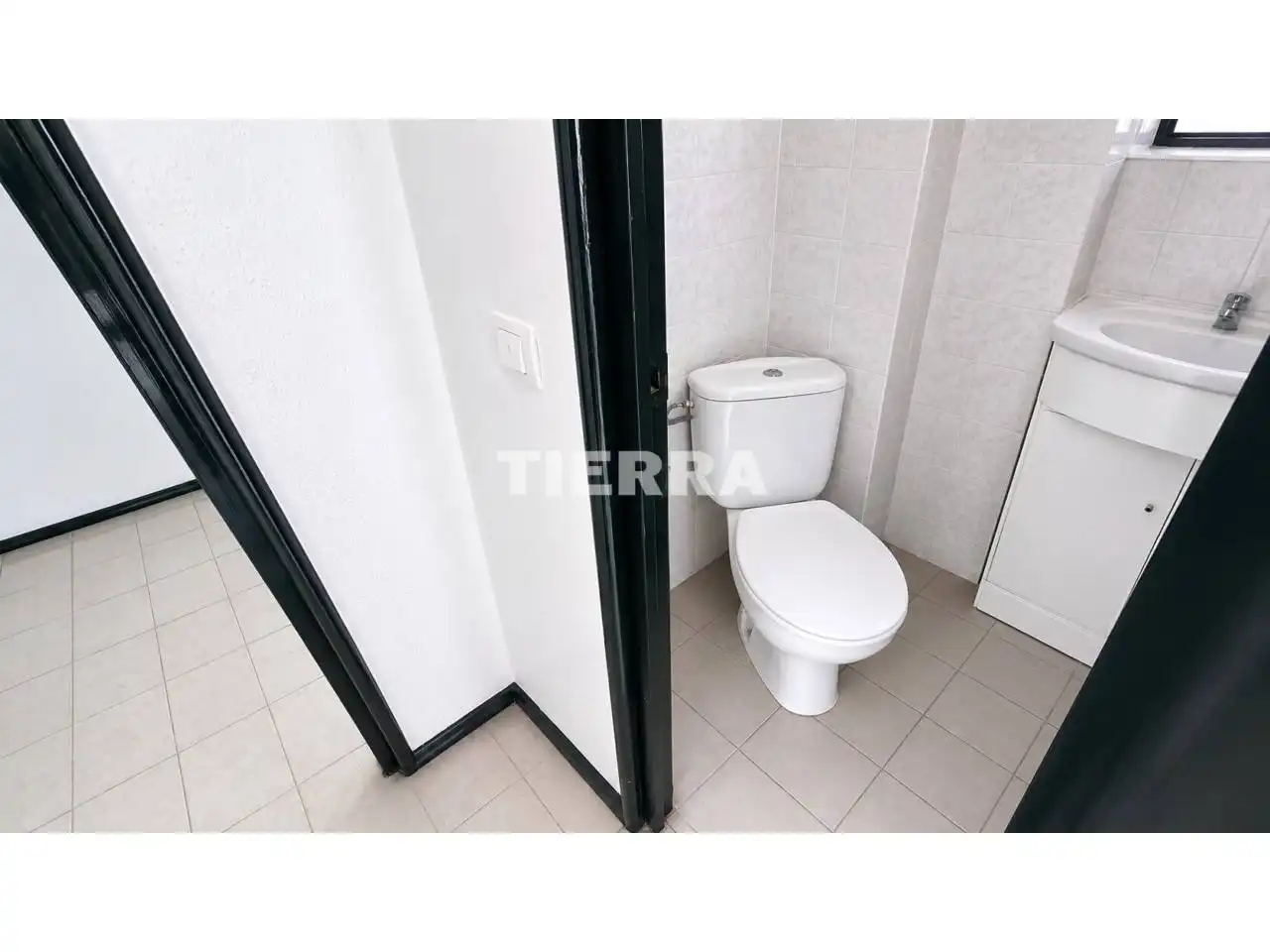 Badezimmer von Geschaftsraum zur Miete in Murcia